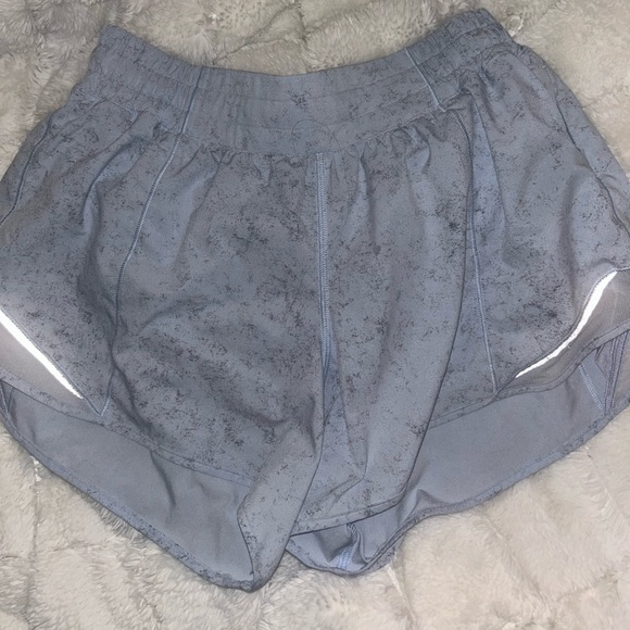 lululemon athletica Other - lululemon size 8 hotty hot low rise blue speckled shorts.